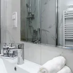 The Theater Living Apartamento *